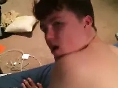 19 yo twink & daddy from grindr,bareback