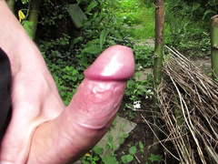 Blowing a load in the gardeb